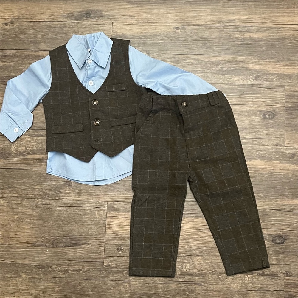 Baby Boys Three-Piece Plaid Vest & Pants Set with Light Blue Shirt size 12-18 mo